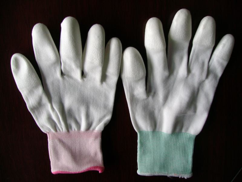 Găng tay chuyên dụng cho clean room
